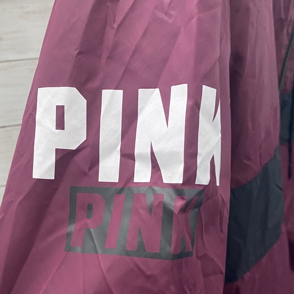 VS PINK Maroon Windbreaker 1/2 Zip Jacket with Hood & Pockets - Picture 3 of 7